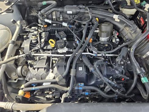 Used 2022 Ford Maverick XL image 30