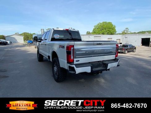 Used 2024 Ford F250 Limited w/ FX4 Off-Road Package AWD/4WD image 9