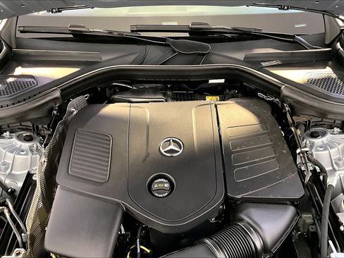 Used 2026 Mercedes-Benz GLC 300 4MATIC image 30