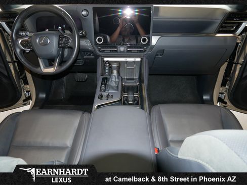 Used 2024 Lexus GX 550 AWD/4WD image 30