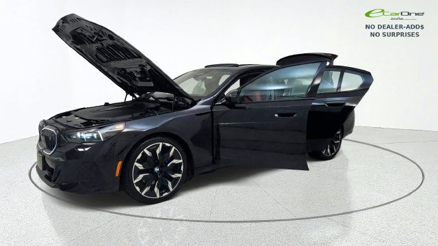 Used 2027 BMW i5 eDrive40 w/ M Sport Package RWD image 14