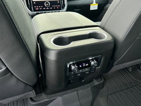 New 2026 GMC Yukon XL Elevation image 41