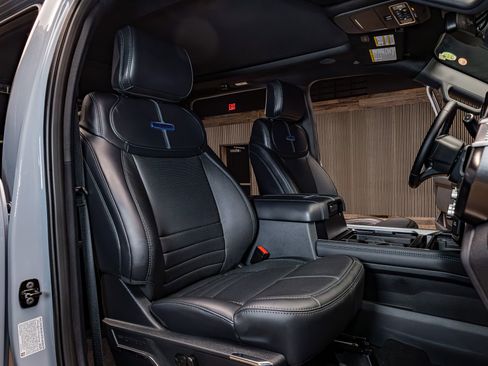 Used 2026 Ford F250 Platinum image 29