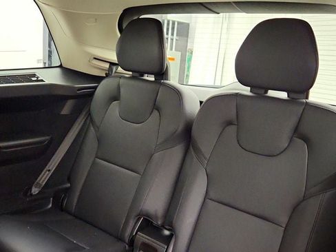Used 2023 Volvo XC90 B6 Plus w/ Protection Package Premier AWD/4WD image 22
