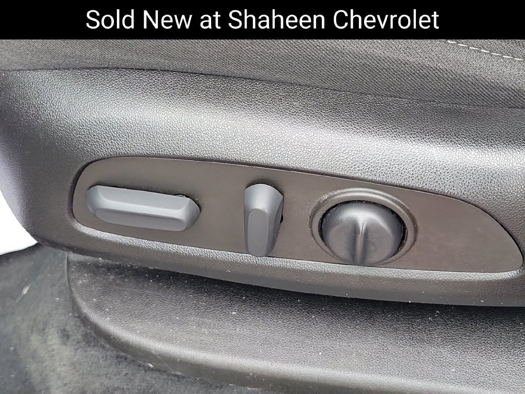 Used 2023 Chevrolet Traverse LT AWD/4WD image 7