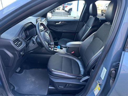 Used 2025 Ford Escape ST-Line Select image 7