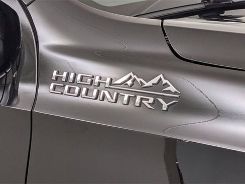 Used 2021 Chevrolet Tahoe High Country w/ Premium Package image 41