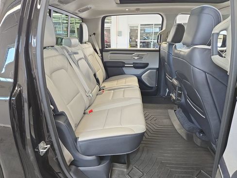 Used 2022 RAM 1500 Limited AWD/4WD image 16