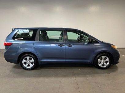 Used 2017 Toyota Sienna L