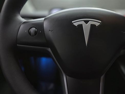 Used 2025 Tesla Model Y Long Range AWD/4WD image 20
