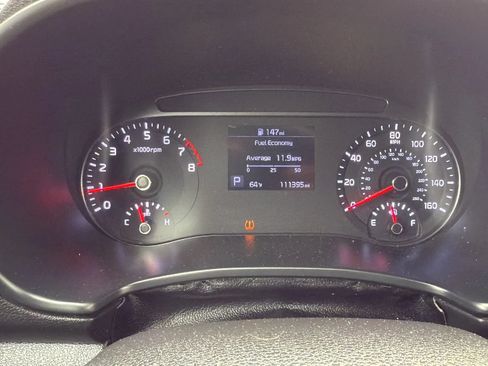 Used 2020 Kia Soul LX FWD image 16