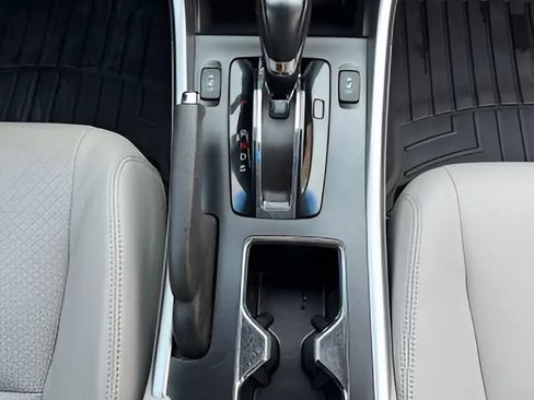 Used 2013 Honda Accord EX-L image 29