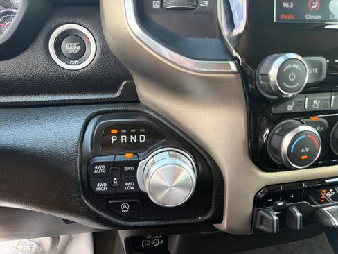 Used 2021 RAM 1500 Laramie AWD/4WD image 40