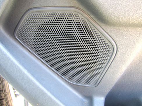 Used 2020 Ford Transit 250 Medium Roof image 28