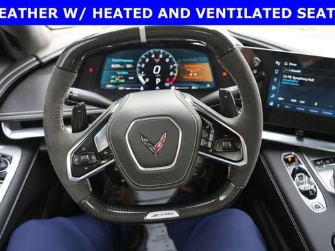 Used 2025 Chevrolet Corvette Z06 image 2