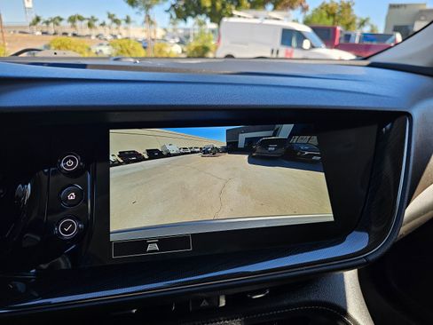 Used 2023 Buick Envision Essence w/ Sport Touring Package image 34