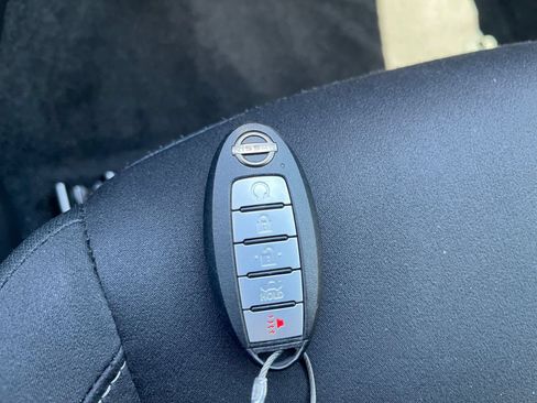 Used 2025 Nissan Altima 2.5 SV FWD image 20