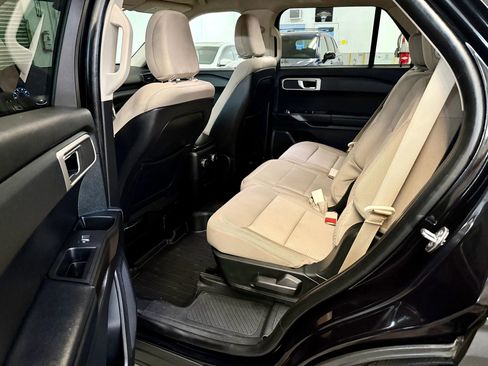 Used 2020 Ford Explorer 2WD image 10