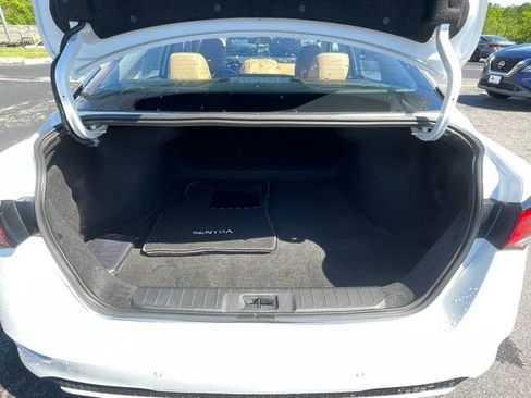 New 2025 Nissan Sentra SV w/ SV Premium Package FWD image 16