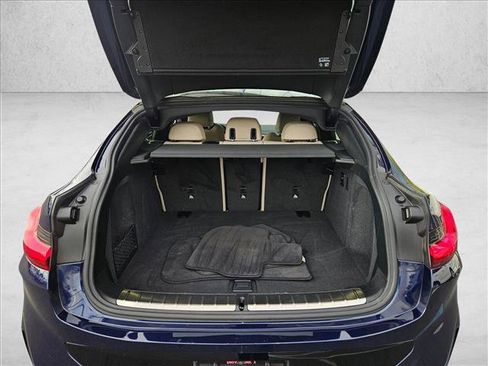 Used 2023 BMW X4 M40i image 6