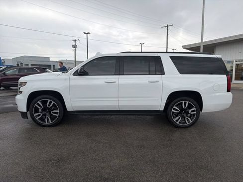 Used 2019 Chevrolet Suburban Premier AWD/4WD image 9