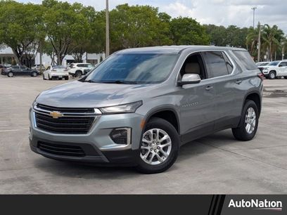 Used 2023 Chevrolet Traverse LS w/ Safety Package