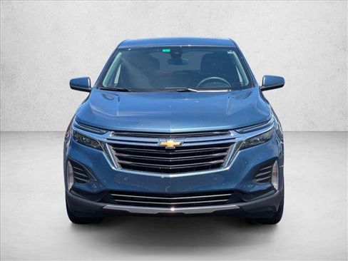 Used 2024 Chevrolet Equinox LT FWD image 2