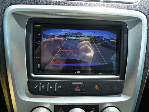 Used 2013 GMC Acadia SLE AWD/4WD image 28