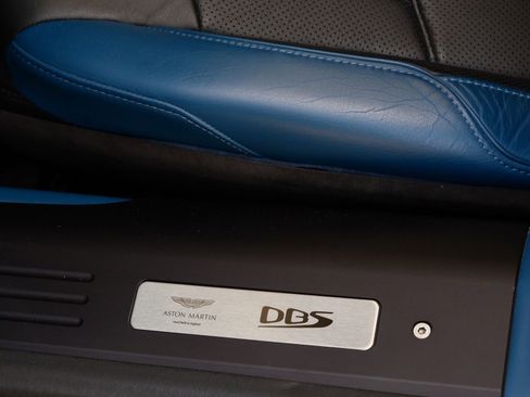 Used 2020 Aston Martin DBS Superleggera Volante image 26