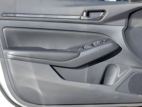 Certified 2025 Nissan Altima 2.5 S FWD image 12