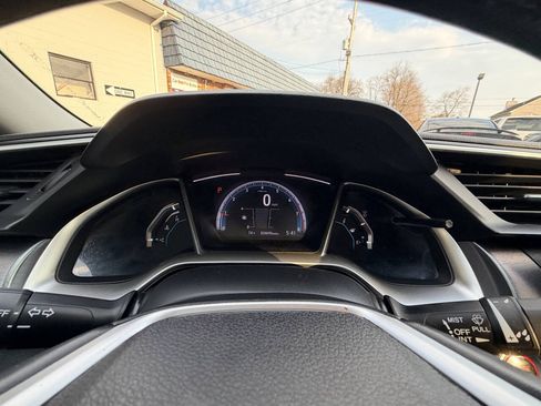 Used 2018 Honda Civic EX-L image 5