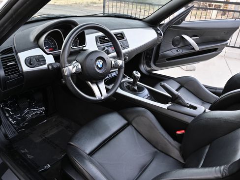Used 2006 BMW Z4 3.0si RWD image 18