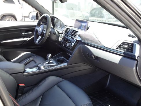 Used 2018 BMW M3 RWD image 20