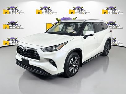 Used 2020 Toyota Highlander XLE
