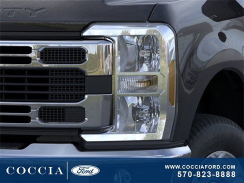 New 2026 Ford F350 XLT image 18