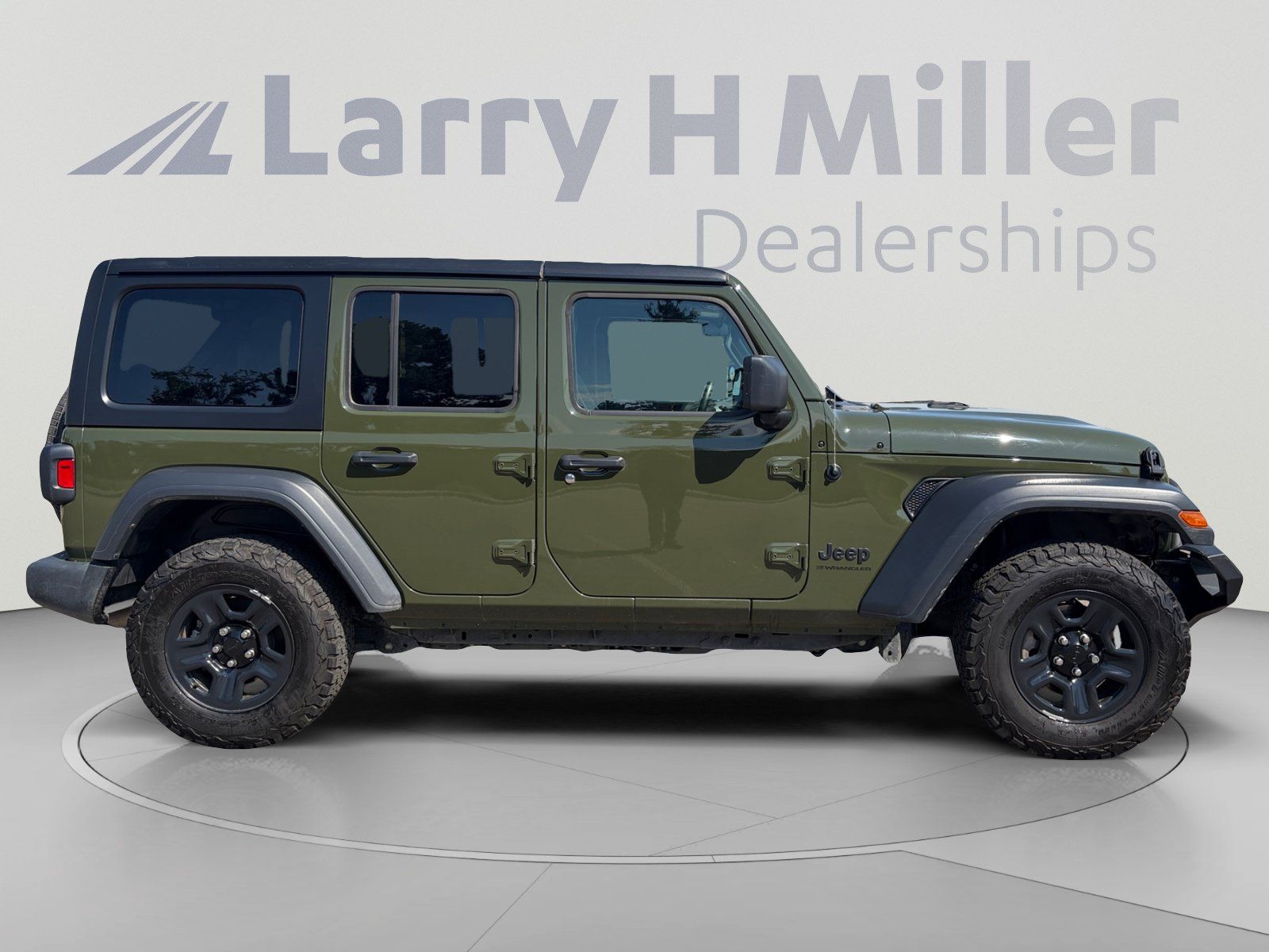 Used 2023 Jeep Wrangler Unlimited Sport AWD/4WD image 7