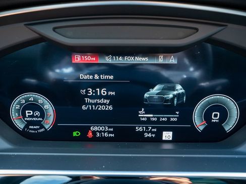 Used 2023 Audi A8 L 3.0T AWD/4WD image 38