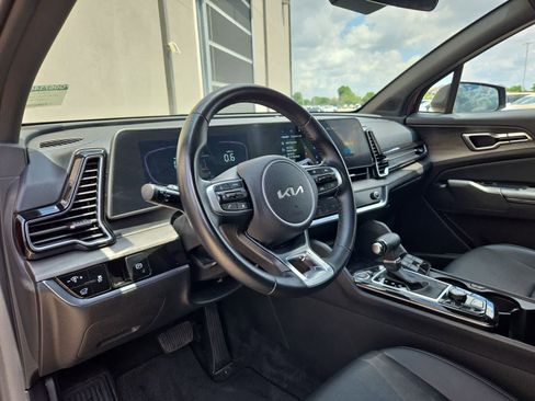 Certified 2023 Kia Sportage X-Line w/ X-Line Premium Package AWD/4WD image 2