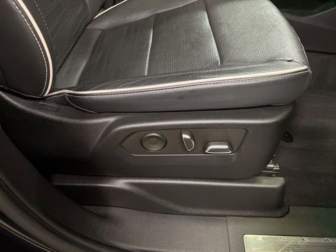 Used 2023 Cadillac Escalade ESV Sport image 62