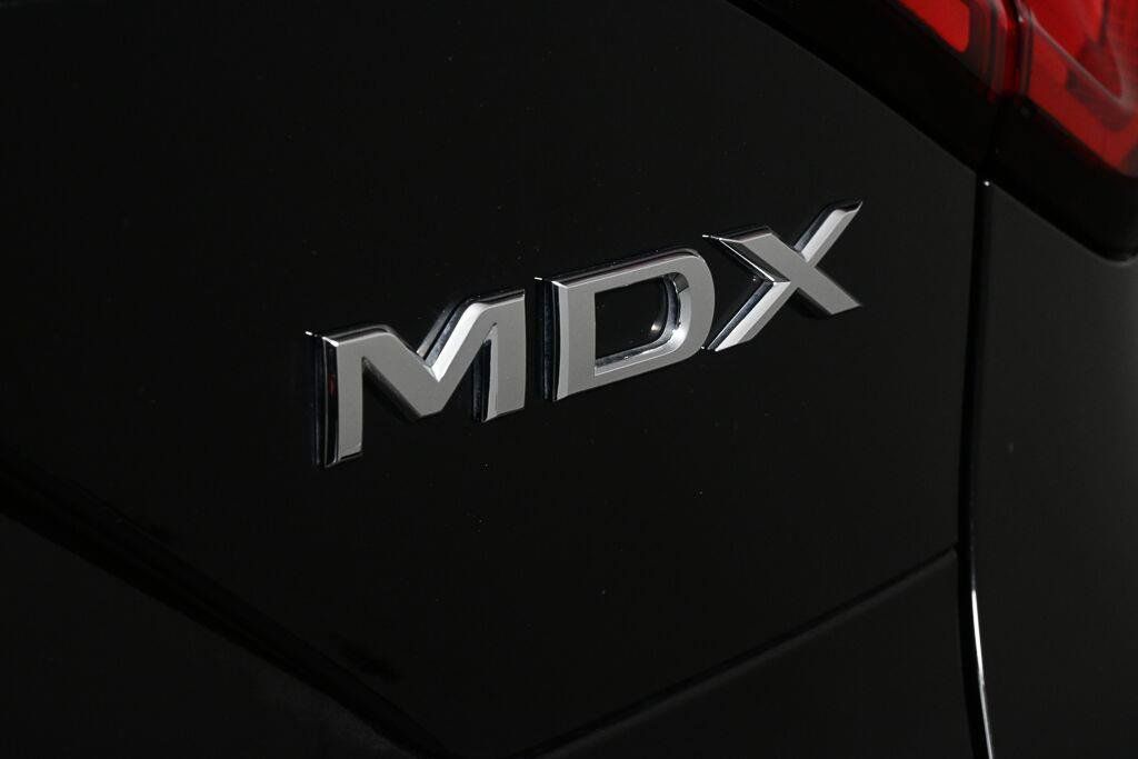 Used 2023 Acura MDX w/ Technology Package FWD image 30