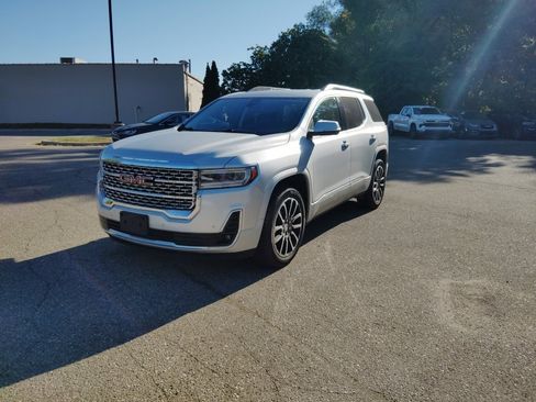 Used 2020 GMC Acadia Denali image 1