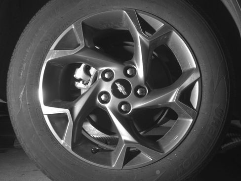 Used 2025 Chevrolet Trax LT FWD image 15