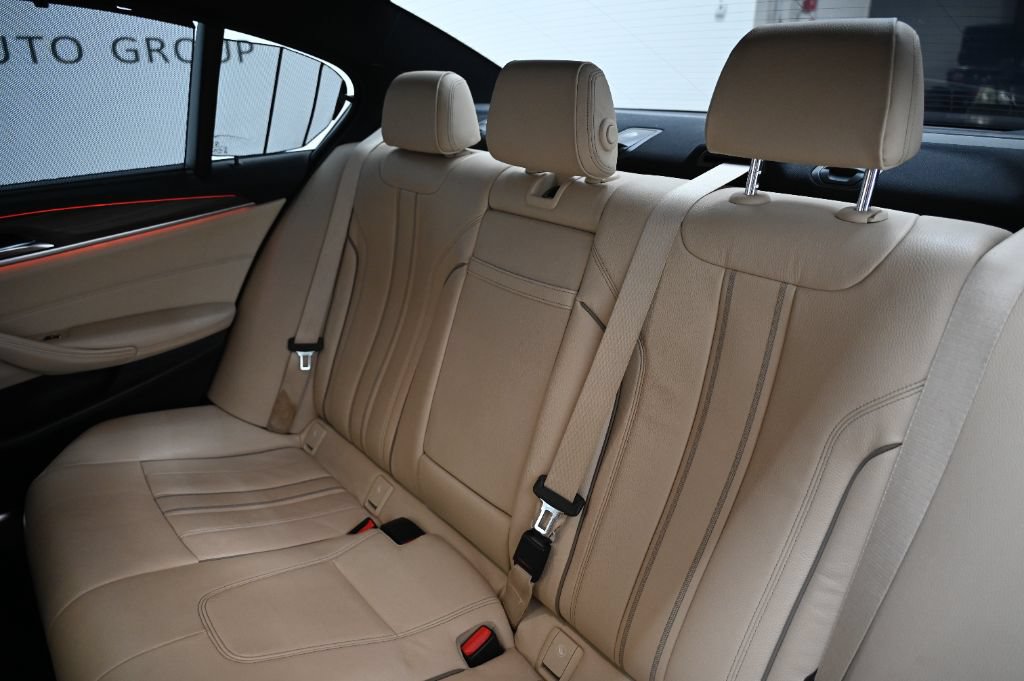Used 2017 BMW 540i xDrive AWD/4WD image 51