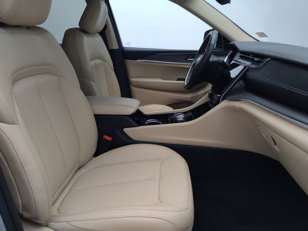 Used 2022 Jeep Grand Cherokee Limited w/ MOPAR Finishing Package RWD image 21