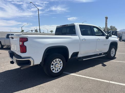 Used 2023 Chevrolet Silverado 2500 LTZ w/ LTZ Convenience Package AWD/4WD image 6