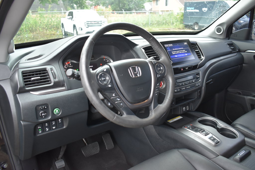 Used 2023 Honda Ridgeline RTL-E image 9