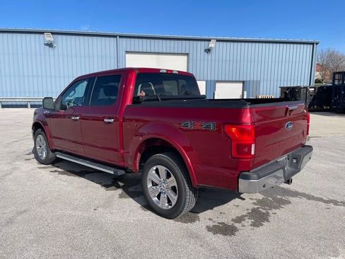 Used 2019 Ford F150 Lariat image 2