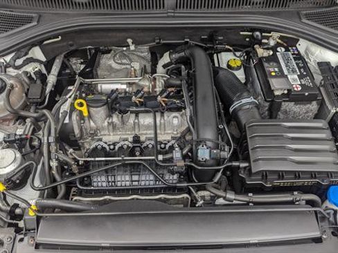 Used 2019 Volkswagen Jetta S w/ Driver Assistance Package image 27