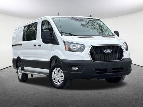 Used 2024 Ford Transit 250 Low Roof w/ Exterior Upgrade Package RWD image 2