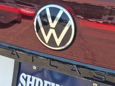 New 2026 Volkswagen Atlas Cross Sport SEL R-Line AWD/4WD image 12